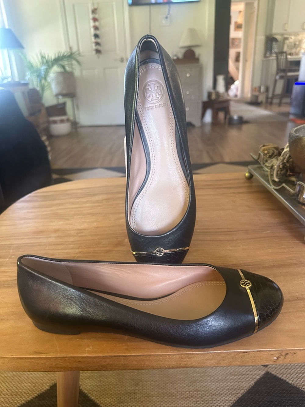 Tory Burch Black Leather Cap-Toe Ballet Flats with Gold AccentSize 8.5 Like new